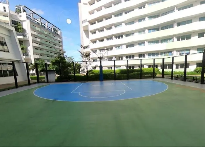 Casa Alba @ The Residences At Commonwealth By Century Aparthotel *
